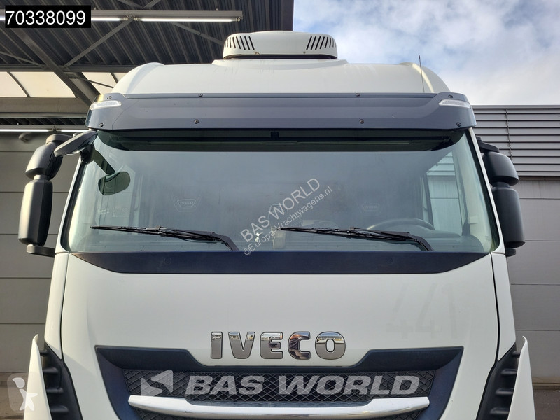 Iveco 460 4X2 Retarder 2xTanks Alcoa's tractor...