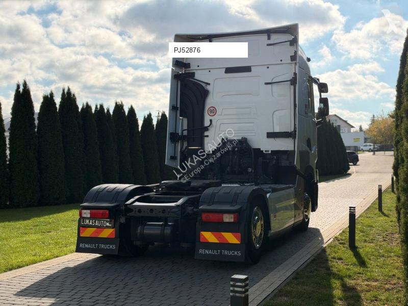 Renault T520 HIGH tractor unit