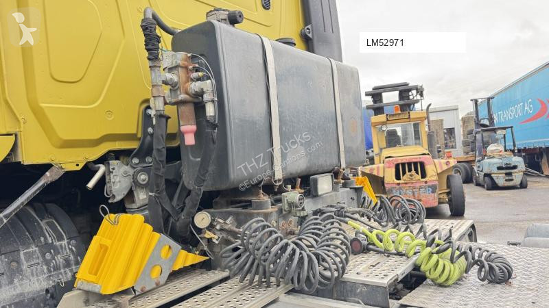 Mercedes 3358 tractor unit