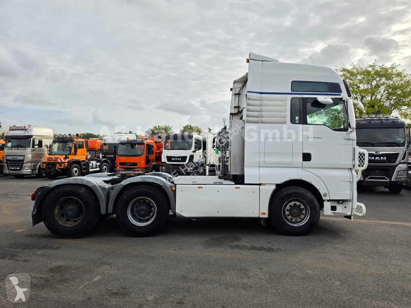 Tractor MAN 33.680 V8 XXL BL 6x4...