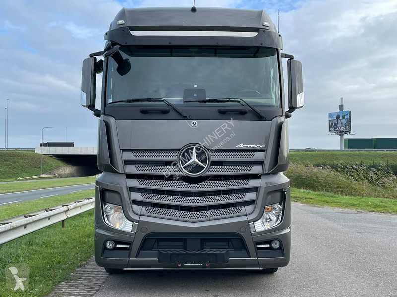 Trekker  ACTROS 1853 LS 4X2