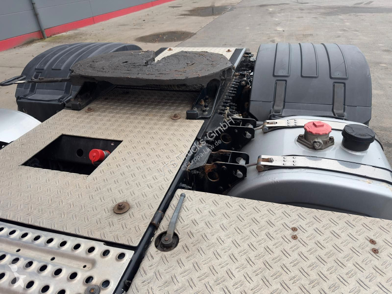 Tahač Volvo 4x2 BL ACC Hydraulik Retarder
