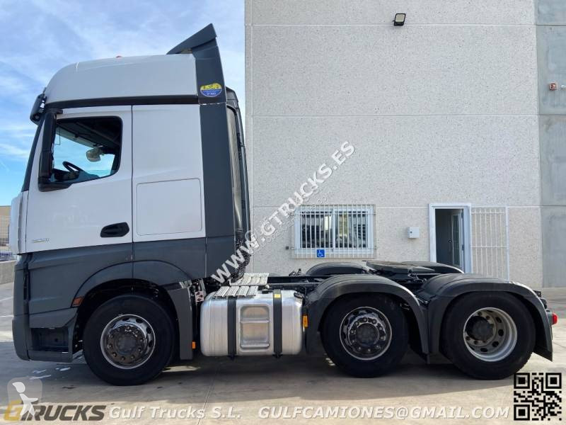 Traktor Mercedes 2551 LS