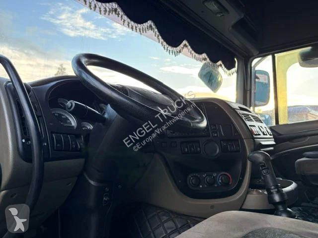 Traktor DAF 105460 SPACECAB (ZF16 MANUAL...