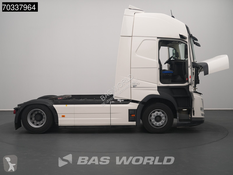 Trekker Volvo Aero 500 4X2 Aero XL 2x Tanks ACC
