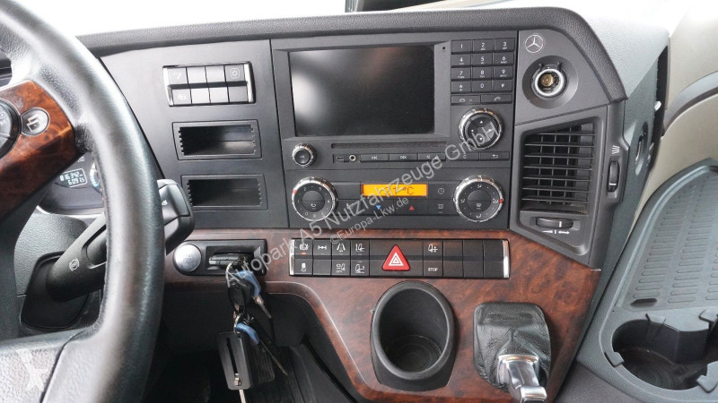 Traktor Mercedes 1843 SZM Mega Lowliner Turbo Neu
