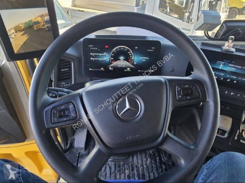 Trekker Mercedes 1845 LS