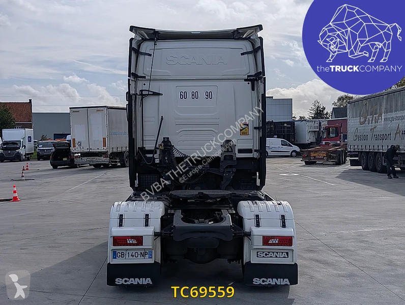Traktor Scania 500