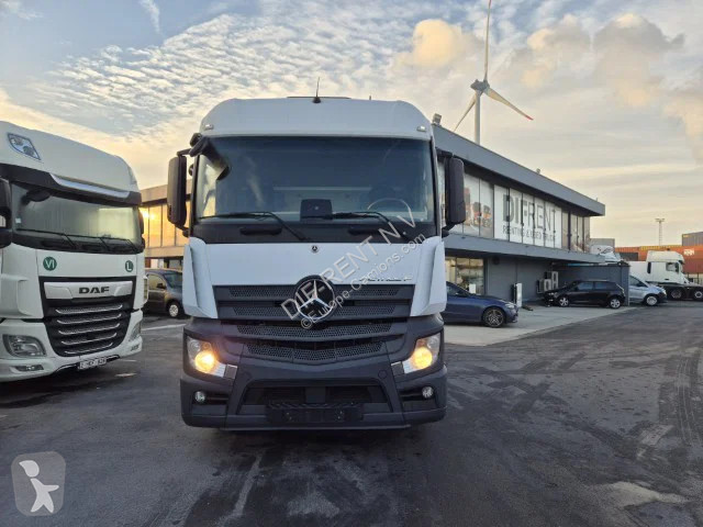 Tratores Mercedes F 1842