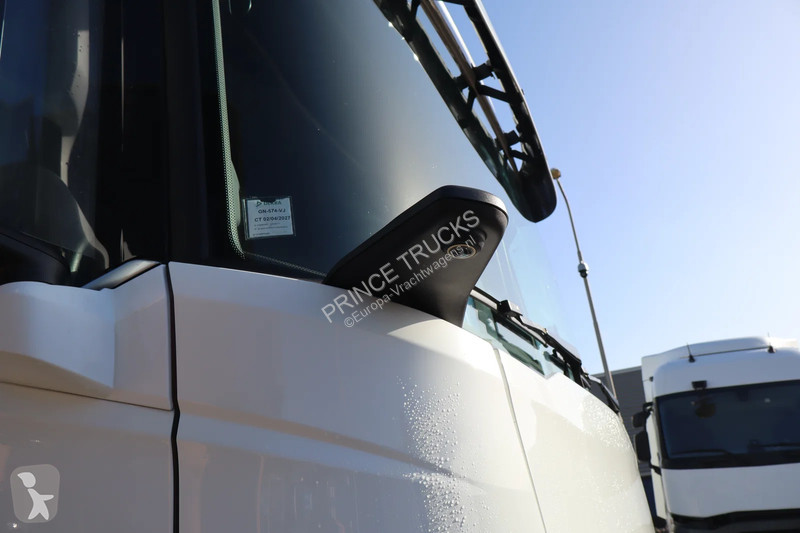 Traktor DAF * 530 *