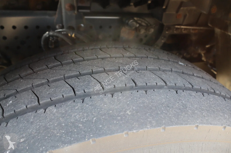 Nyergesvontató Mercedes 1842 * EURO6 * 4X2 *