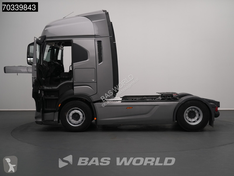 Tratores Iveco S-Way 570 4X2 Retarder 2x Tanks...