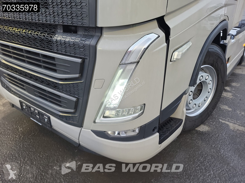 Cabeza tractora Volvo 500  4X2 XL Retarder 2x...
