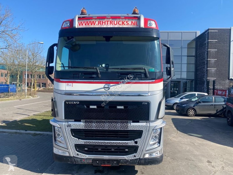 Traktor Volvo 6X4 EURO 6 + EPSILON S260Z96 +...