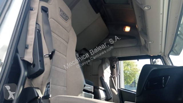 Traktor Iveco Stralis AS440S46T/P XP