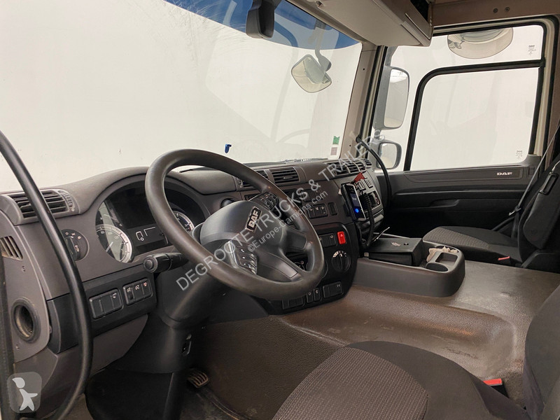 Traktor DAF 460