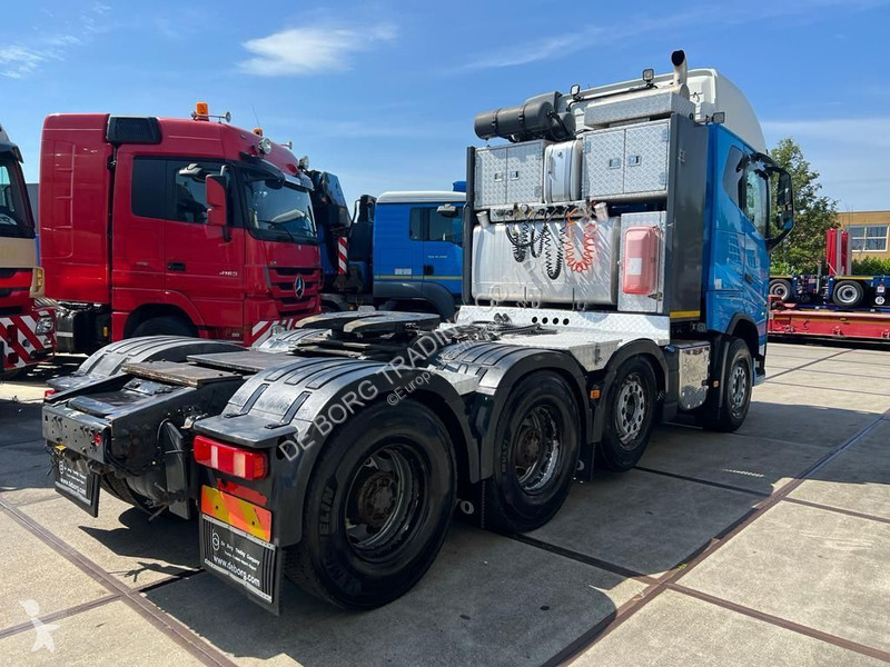 Traktor Volvo 16750 8x4 Heavy Haulage Tractor