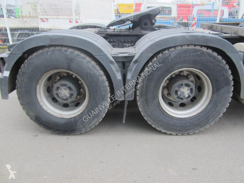 Traktor Volvo 600