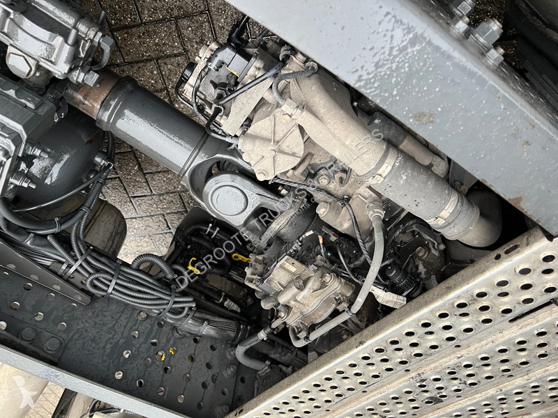 Traktor Mercedes 1845 BigSpace