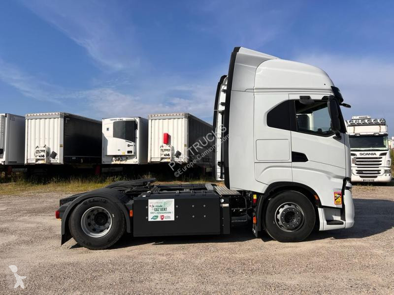 Tracteur Iveco 460 CNG
