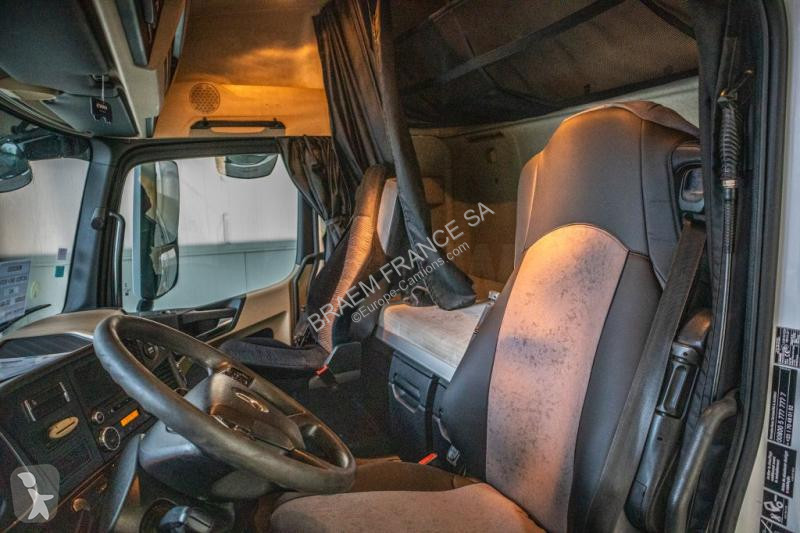 Tahač Mercedes ACTROS 1845LS+E6+VOITH