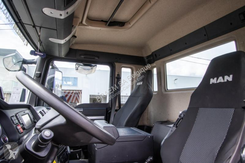 Traktor MAN 26.470 6X6H+HYDR