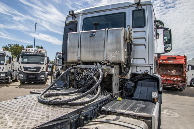 Traktor MAN 26.470 6X6H+HYDR