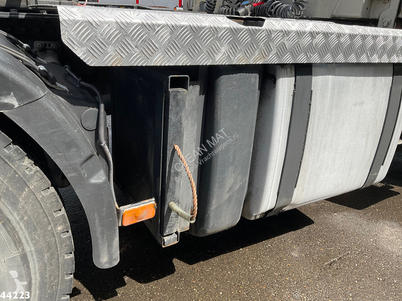 Tractor Volvo FM 340 HMF 12 Tonmeter laadkraan