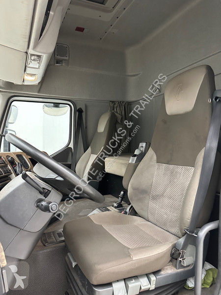 Traktor Renault 460 DXi