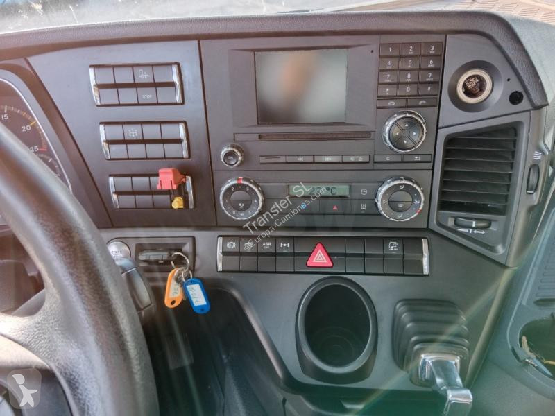 Traktor Mercedes 1842 LS