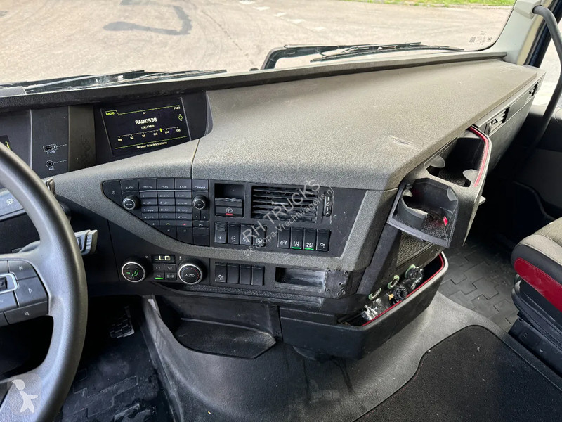 Trekker Volvo FH  4X2 - CHASSIS KB 2019! +...