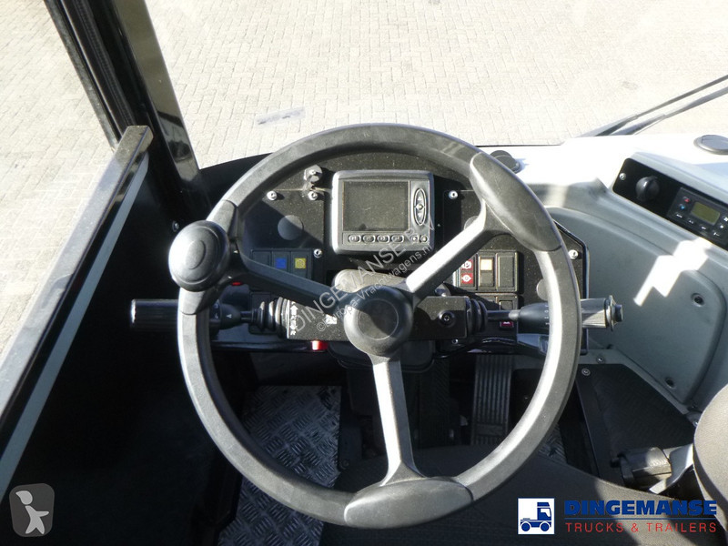 Traktor MOL RM 255 4X4 terminal drawbar tractor...