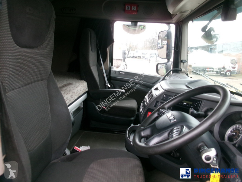 Tahač DAF 6x2 RHD Euro 6 + Hydraulics