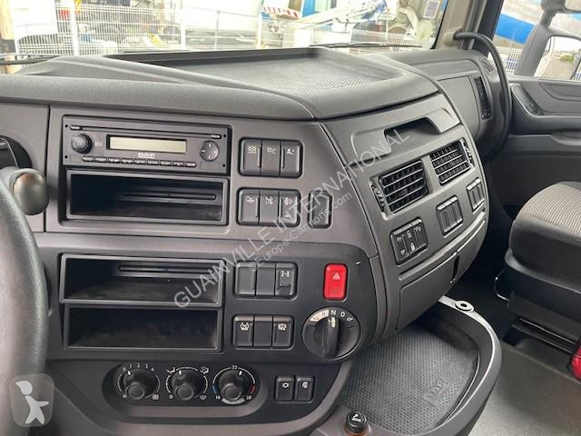 Traktor DAF 460