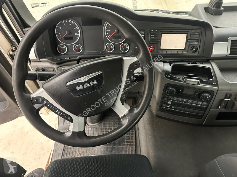 Traktor MAN 18.440