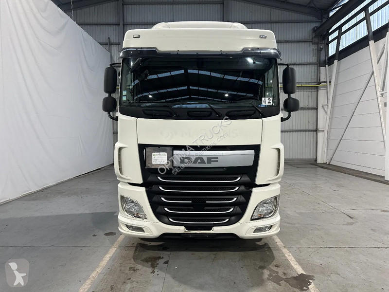 Traktor DAF 106460 Spacecab