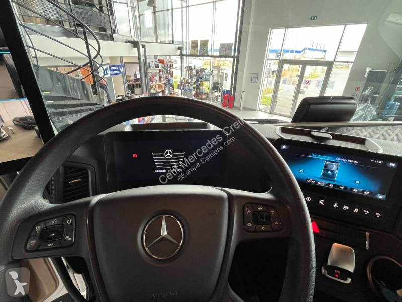 Tractor Mercedes