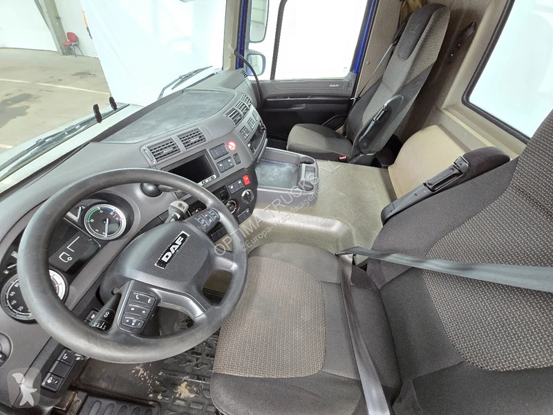 Traktor DAF 400 EURO 6 / RETARDER / AIRCO