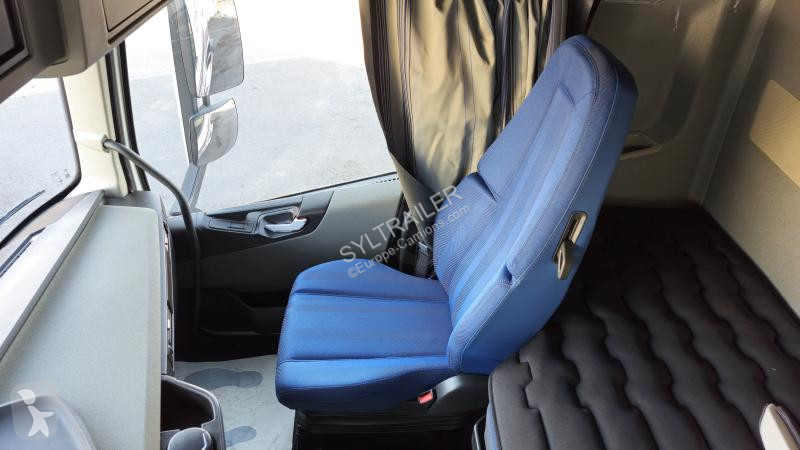 Tracteur Volvo 500 Globetrotter XXL (Location /...