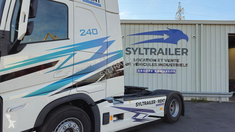 Cabeza tractora Volvo 500 Globetrotter XXL...
