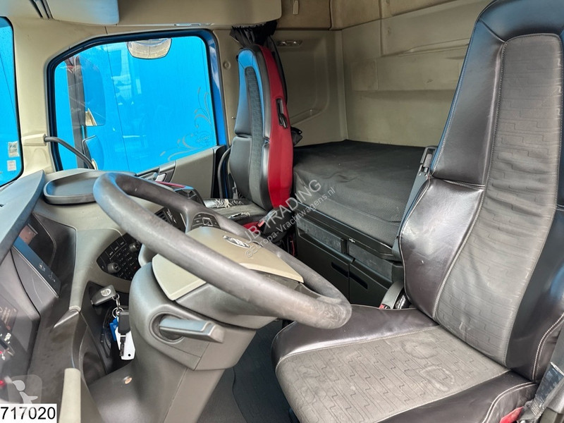 Tractor Volvo 500 EURO 6, Hydraulic