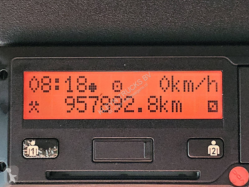 Traktor DAF 450 SPACECAB SKIRTS