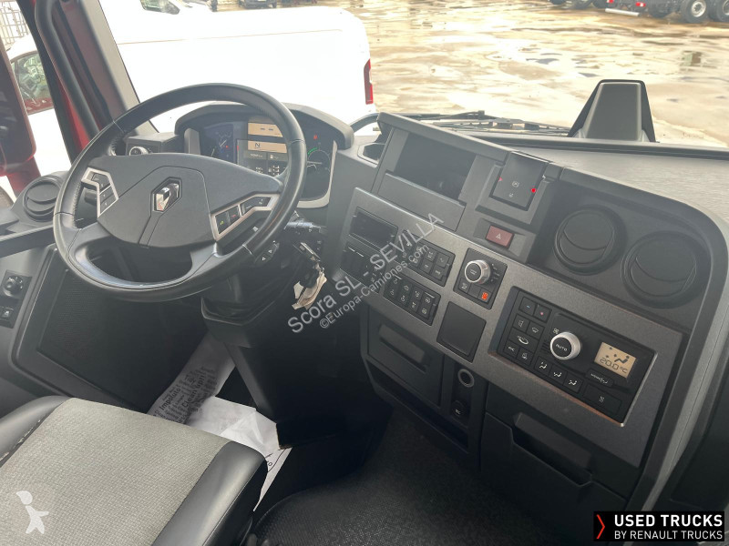 Traktor Renault