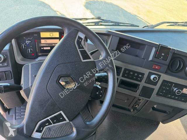 Traktor Renault