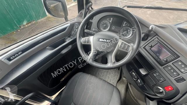 Tracteur DAF 530