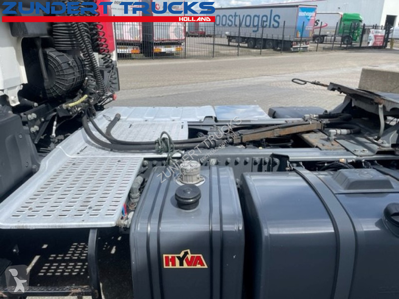 Tracteur DAF 440 SPACECAB ADR