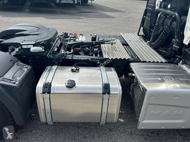 Traktor MAN TGS 18.520 4x4 Hydro Pritarder...