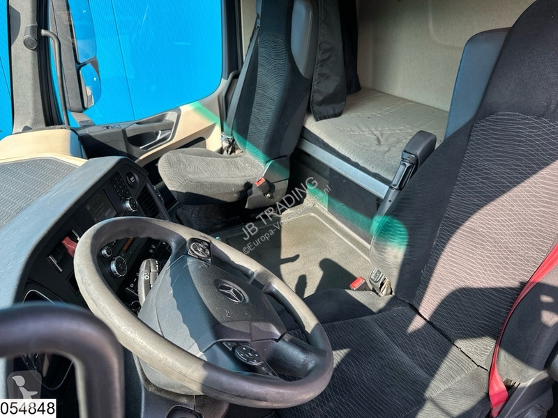 Trekker Mercedes 1843 EURO 6, Retarder, PTO