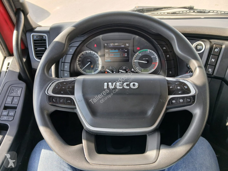 Cabeza tractora Iveco  460 AUTOMATICO CON INTARDER
