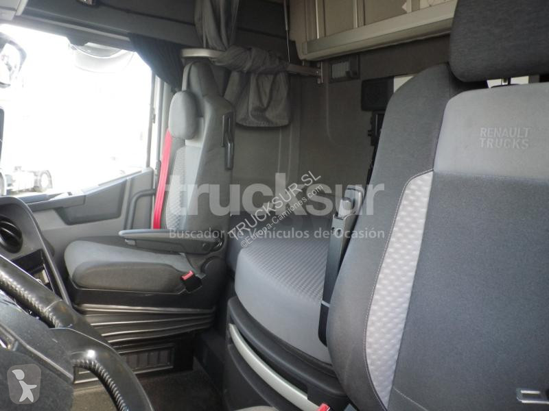 Traktor Renault  T520 HIGH SLEEPER CAB